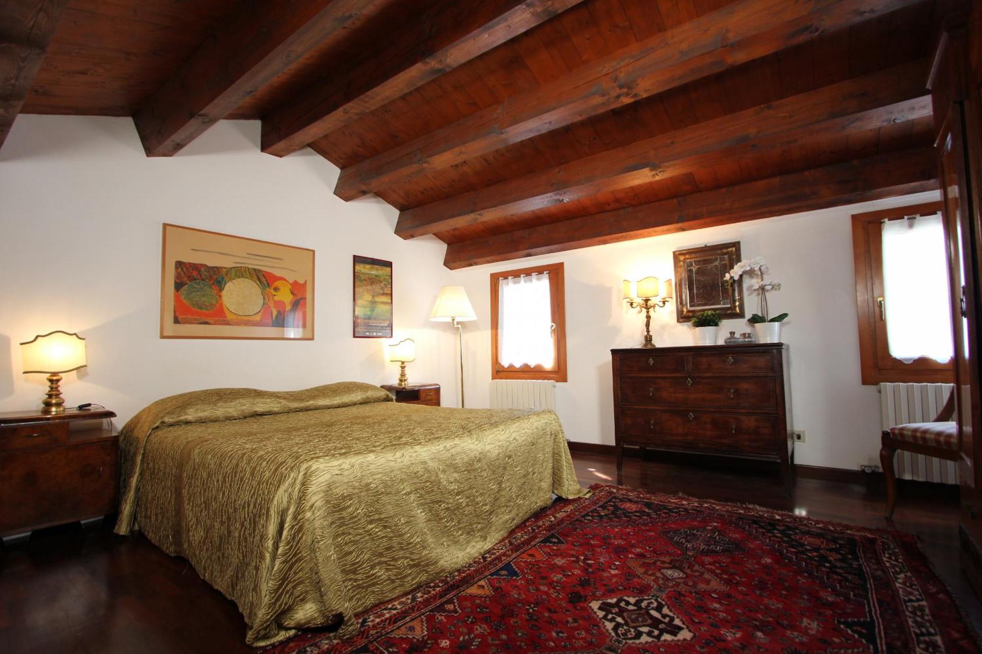 Frari Prestige Canal View Venedig