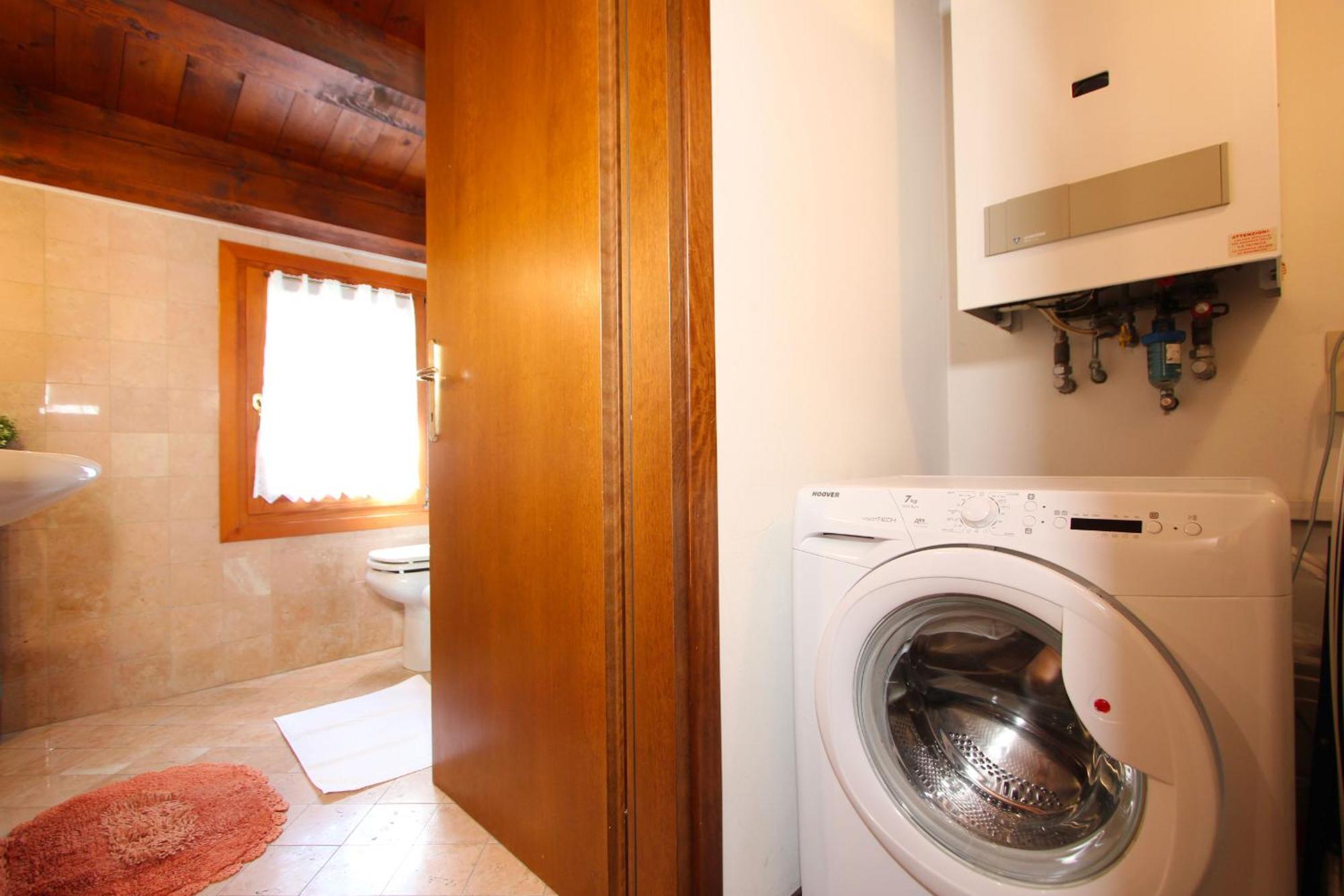Frari Prestige Canal View Apartment *
